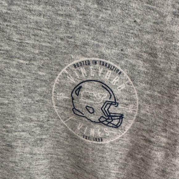 Vineyard Vines Long Sleeve Shirt - Picture 2 of 6